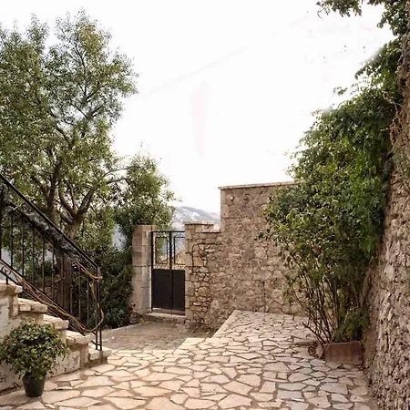 Apartment Katsarou Arachova