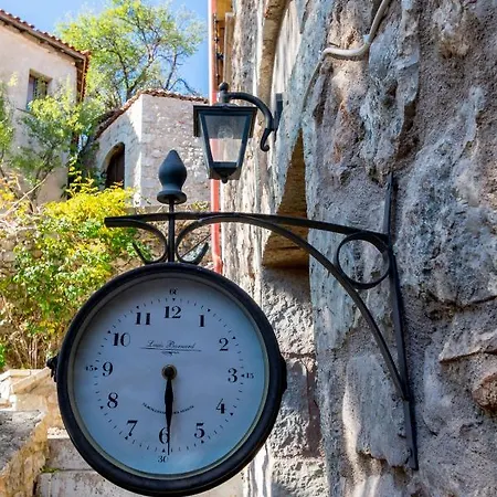 Katsarou Appartement